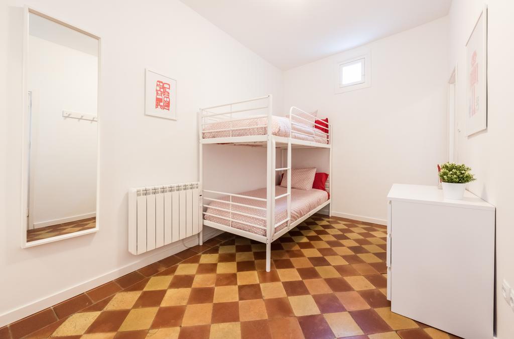Plaza Mayor Apartment Madrid Exterior photo