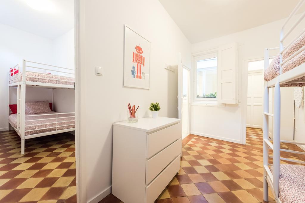 Plaza Mayor Apartment Madrid Exterior photo