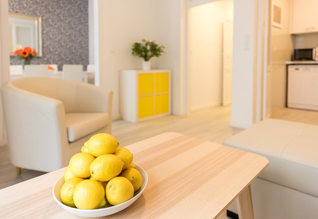 Plaza Mayor Apartment Madrid Exterior photo